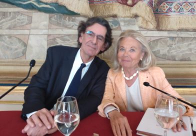 Luc Ferry et Sophie de Menthon